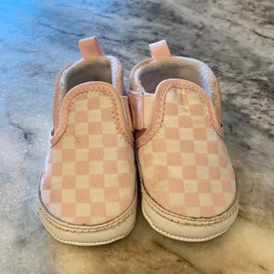 Vans checkered infant slip-on V crib